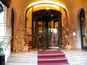  Entrée de l'Hôtel Lutetia, décorée pour les fêtes